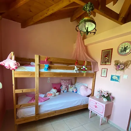 Platanos House Vakantiehuis Néa Meságkala